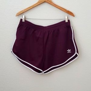 Adidas Athletic Shorts SZ L